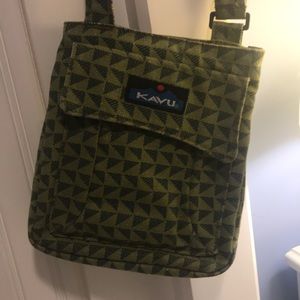 Kavu purse